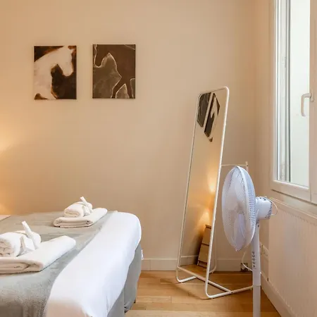 Spacieux Et Renove Apartment Paris